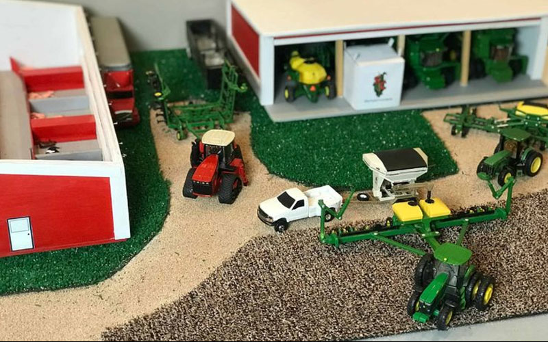 Darke County youth invited to participate in Farm Toy Display Contest